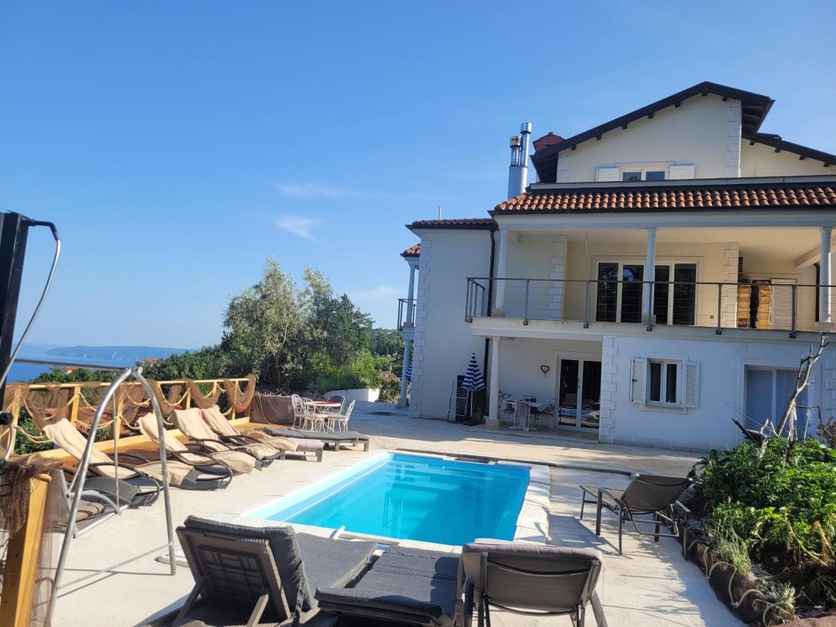 Ferienwohnung Mit Pool Kroatien Mit Meerblick Und Pool Lovran Eksteriør billede
