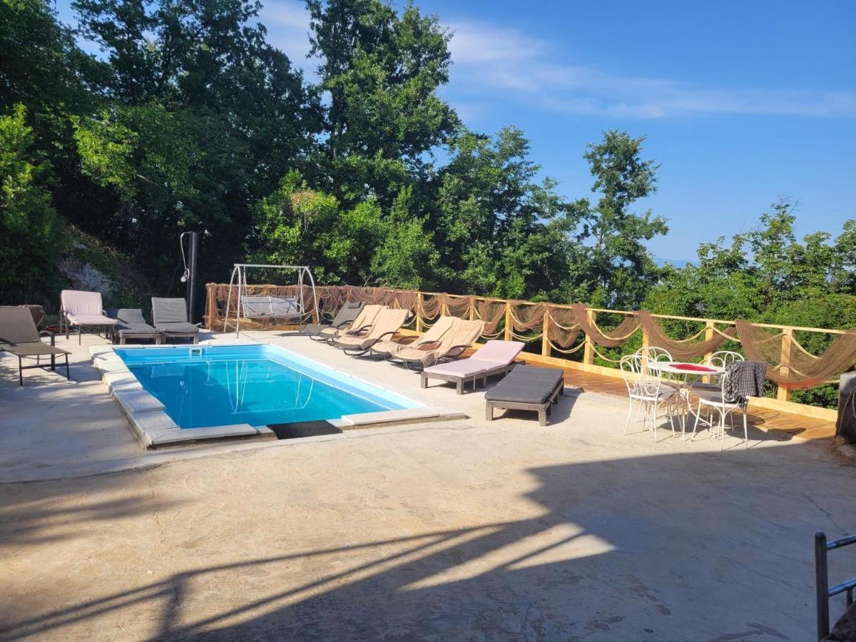 Ferienwohnung Mit Pool Kroatien Mit Meerblick Und Pool Lovran Eksteriør billede