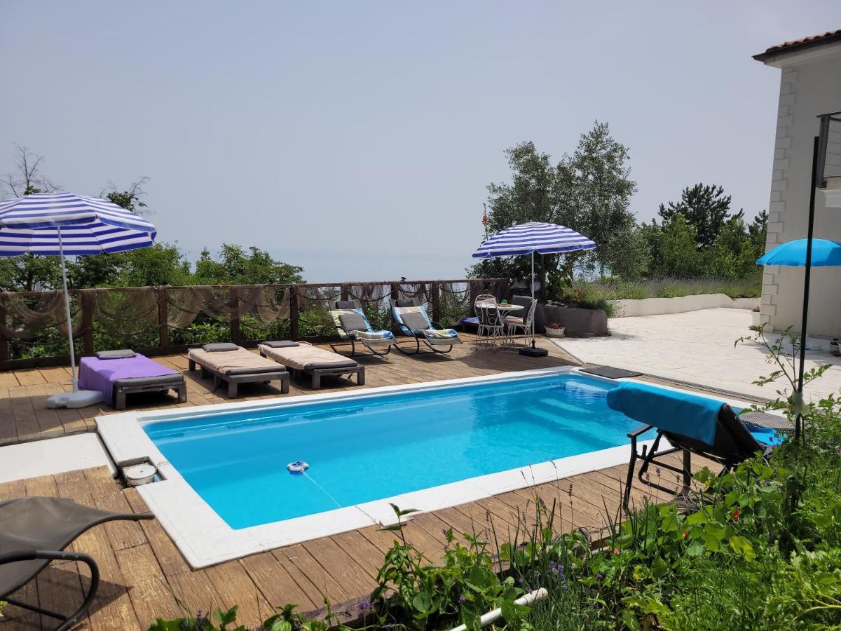Ferienwohnung Mit Pool Kroatien Mit Meerblick Und Pool Lovran Eksteriør billede