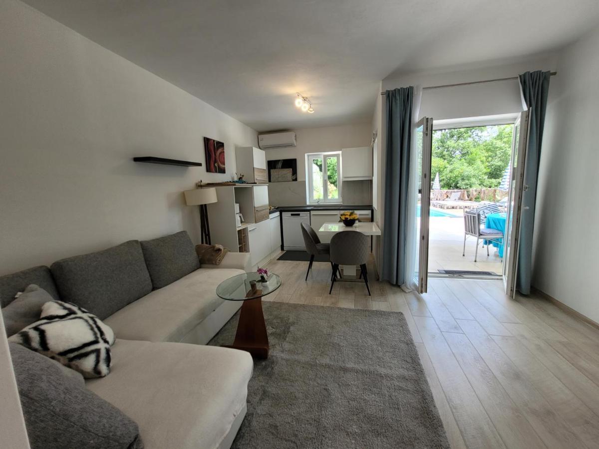 Ferienwohnung Mit Pool Kroatien Mit Meerblick Und Pool Lovran Eksteriør billede